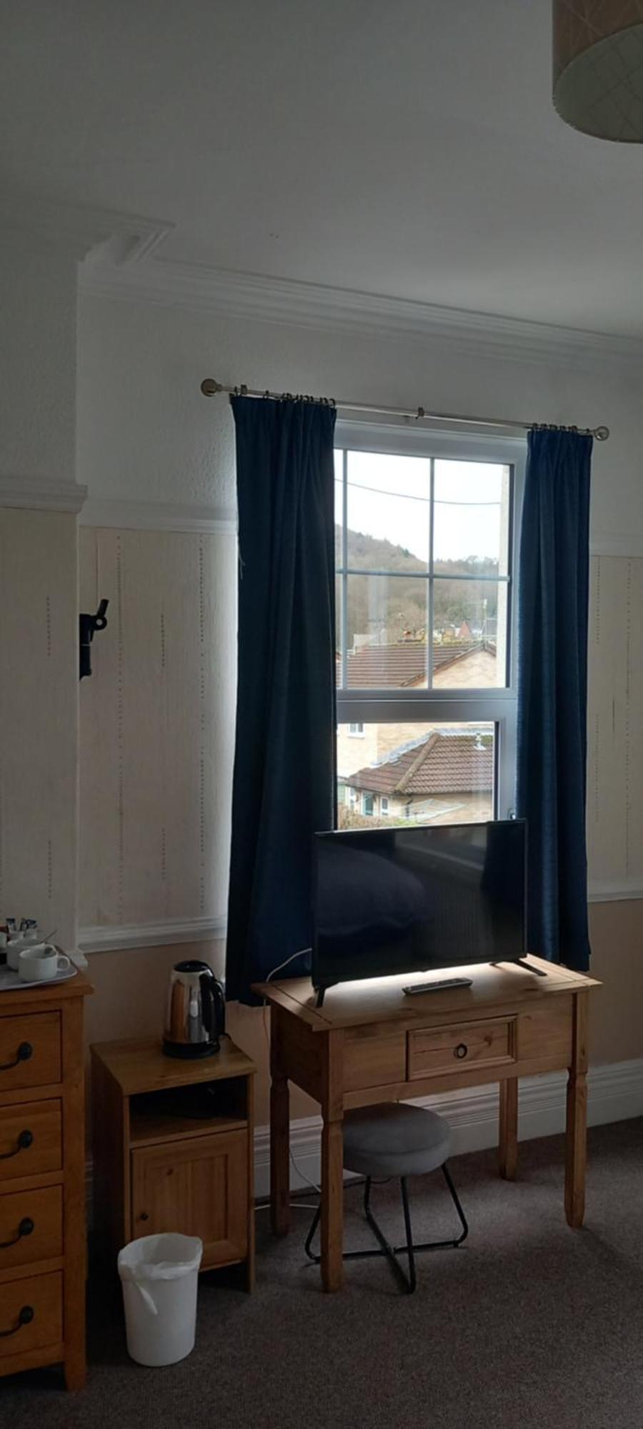 Ty Castell Guest House แคร์ฟิลลี ภายนอก รูปภาพ