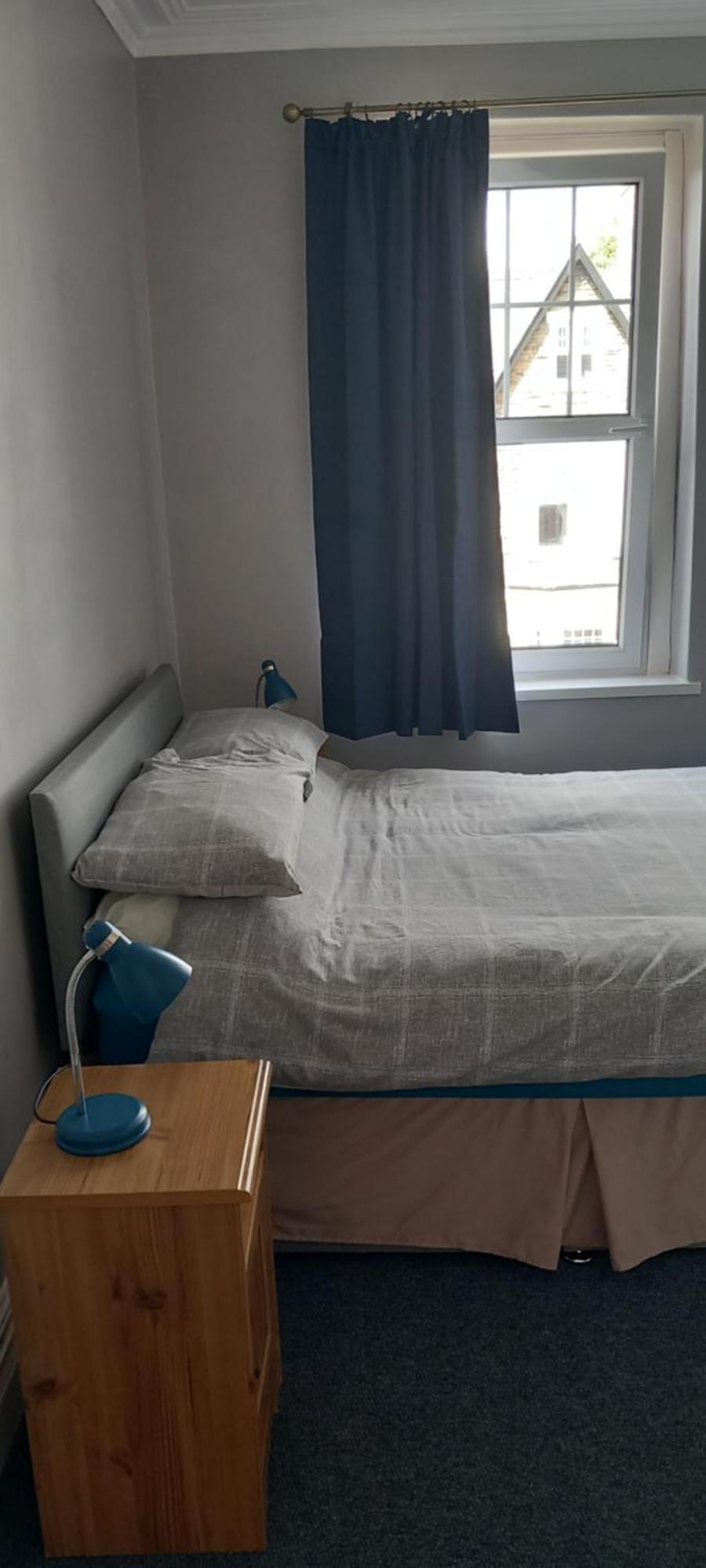 Ty Castell Guest House แคร์ฟิลลี ภายนอก รูปภาพ