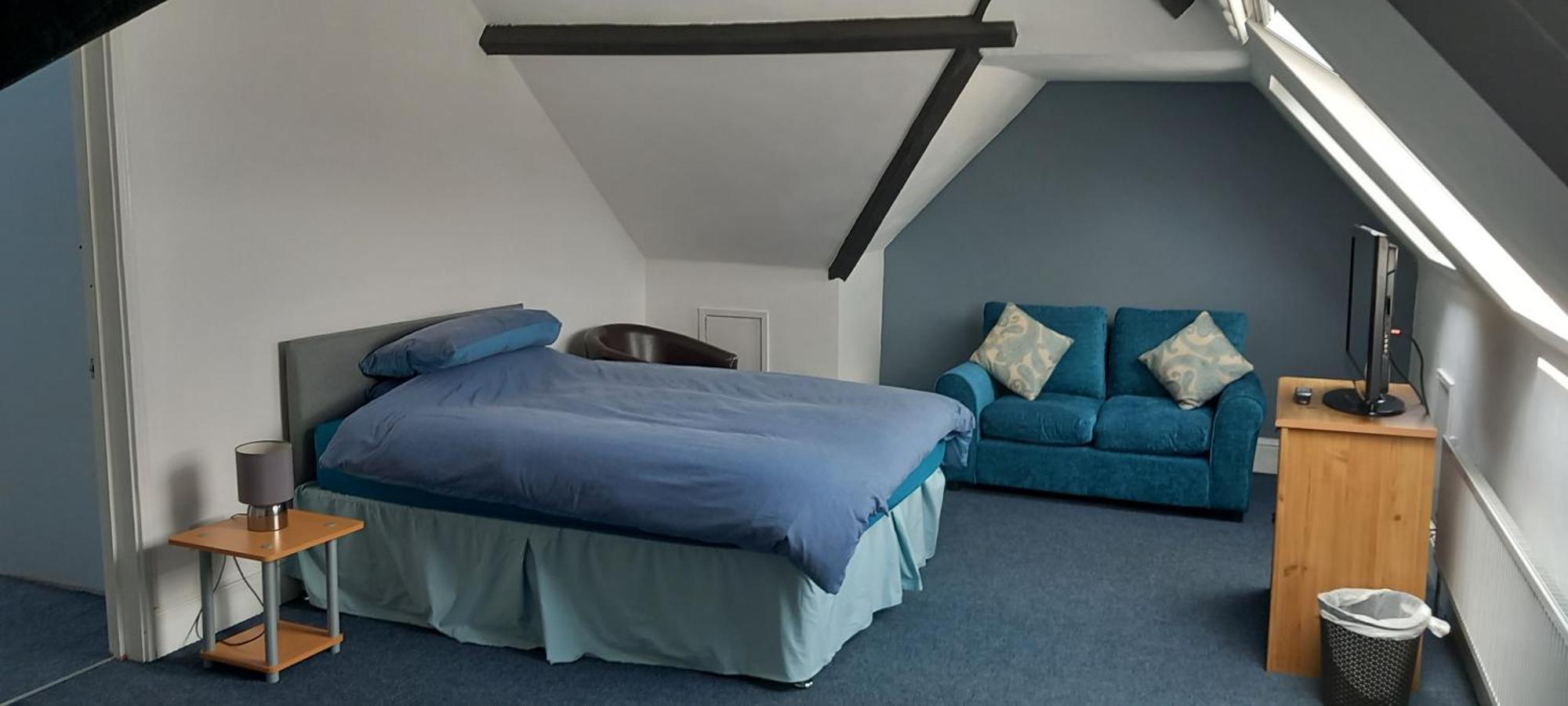 Ty Castell Guest House แคร์ฟิลลี ภายนอก รูปภาพ